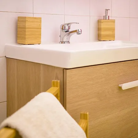 In Apartmán *